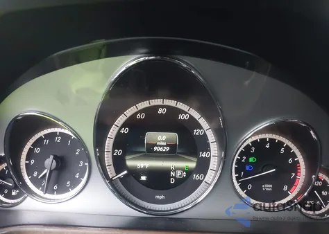 2013 Mercedes-Benz E 350 from USA, damaged, VIN WDDHF5KB1DA683880